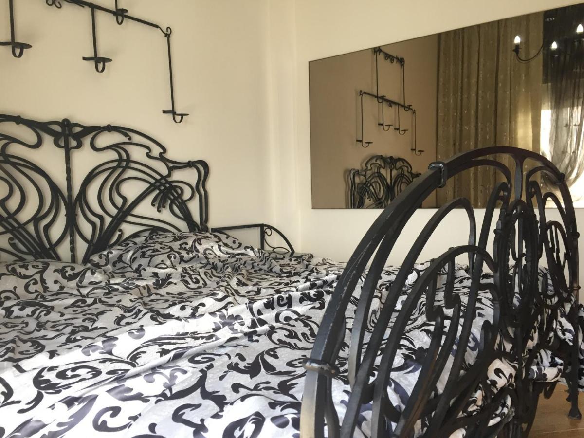 Royal King And Queen Apartment For Luxury Life Σαράντα Εξωτερικό φωτογραφία