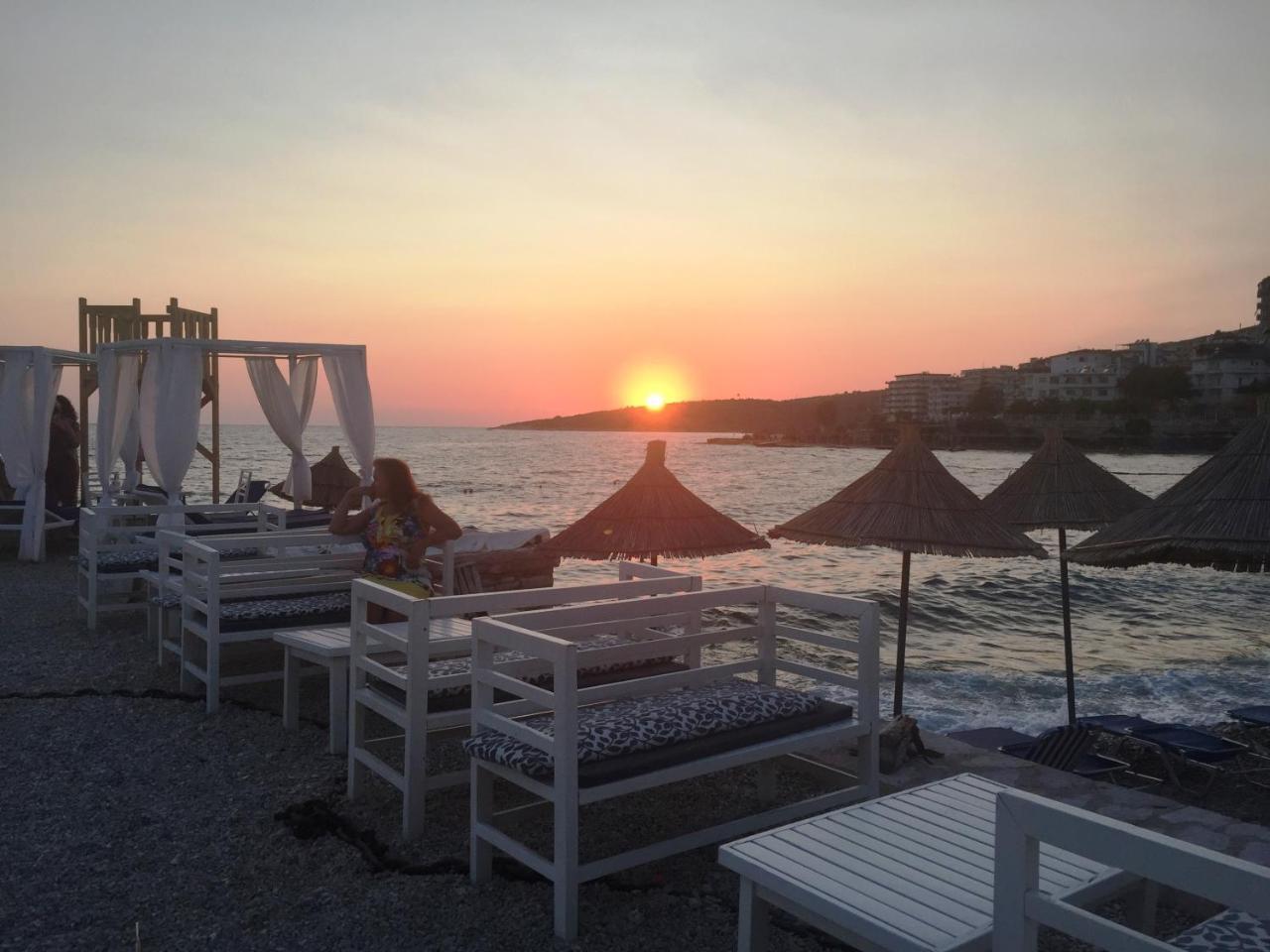 Royal King And Queen Apartment For Luxury Life Σαράντα Εξωτερικό φωτογραφία